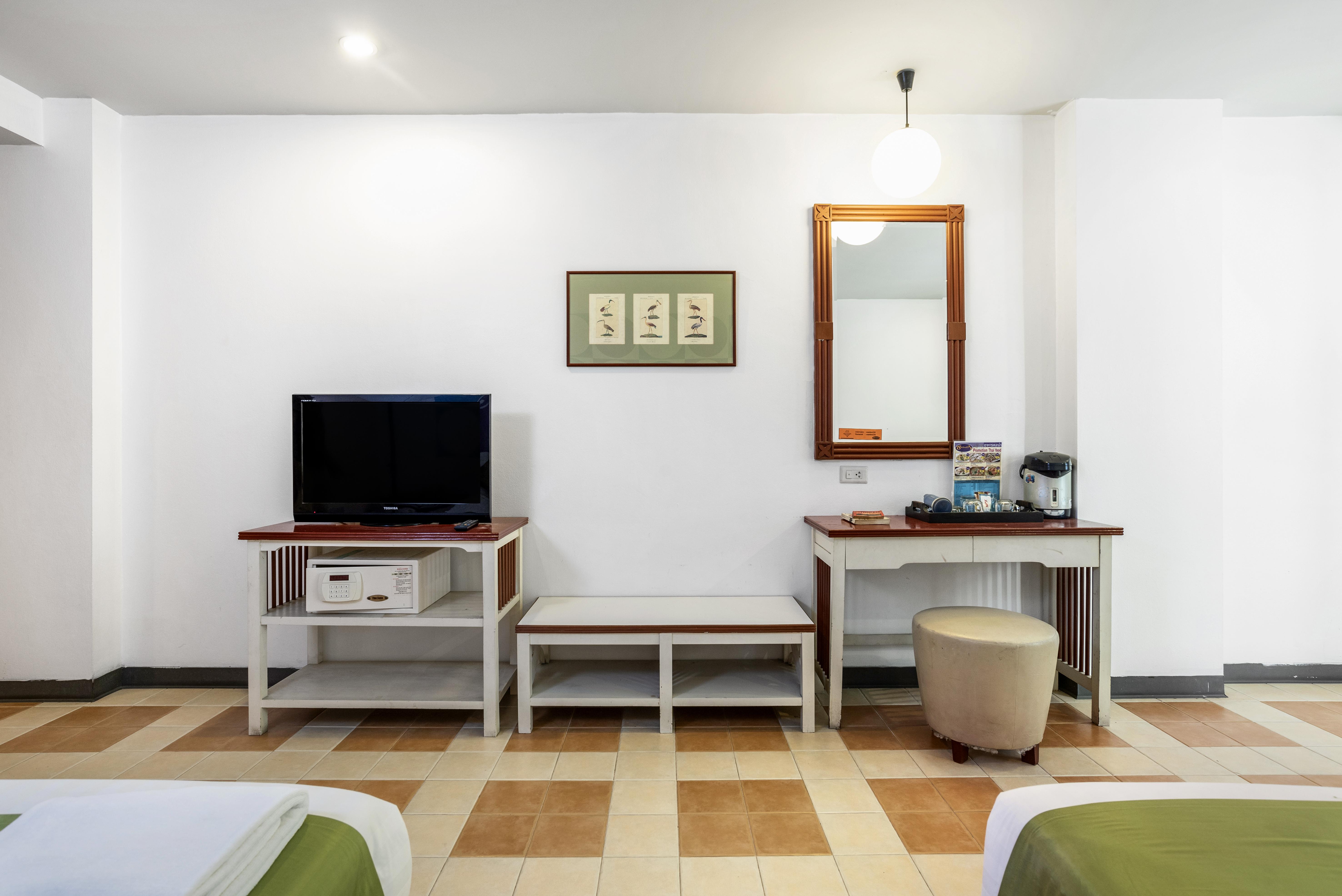 Hotel Sawasdee Sea View à Pattaya Extérieur photo