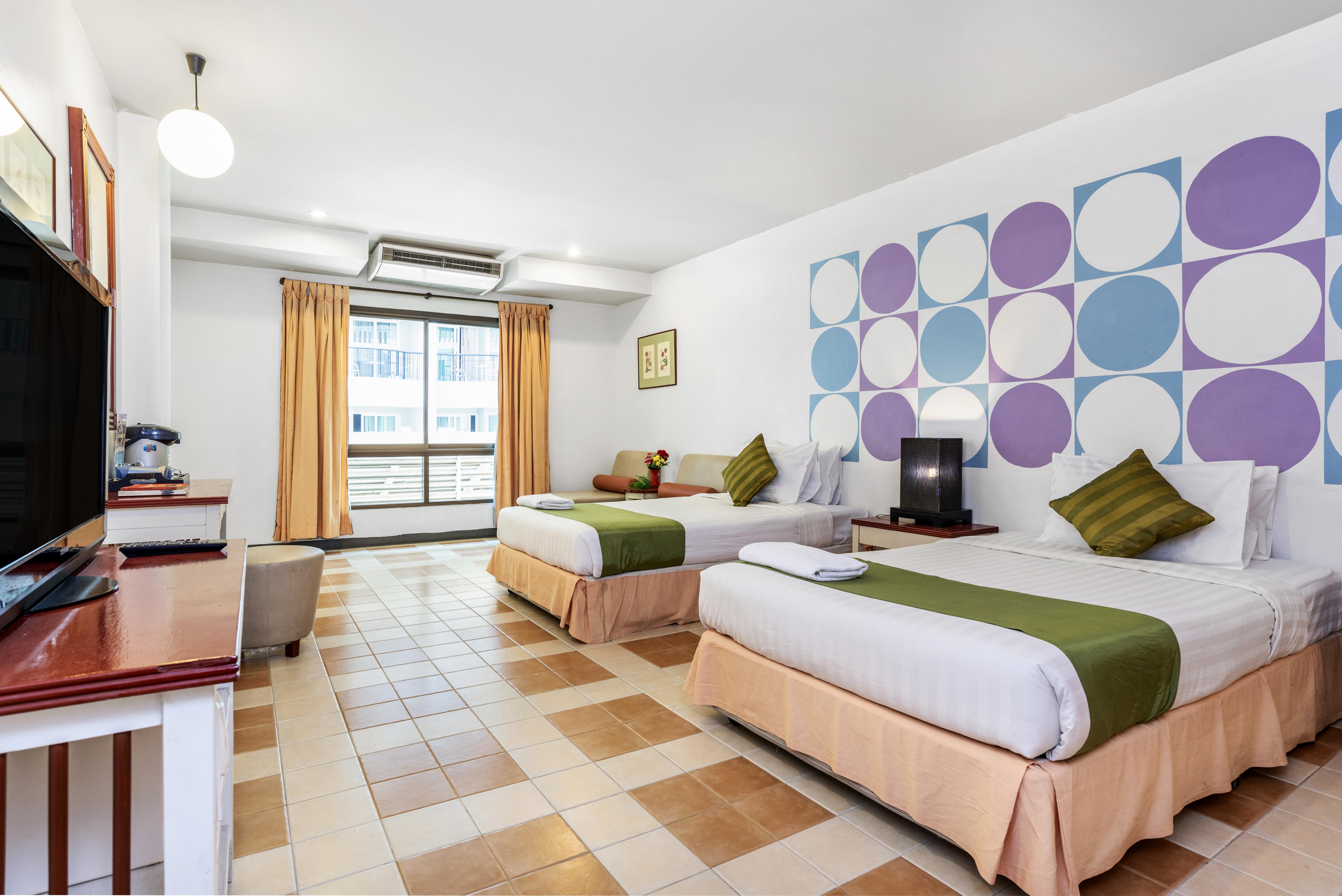 Hotel Sawasdee Sea View à Pattaya Extérieur photo