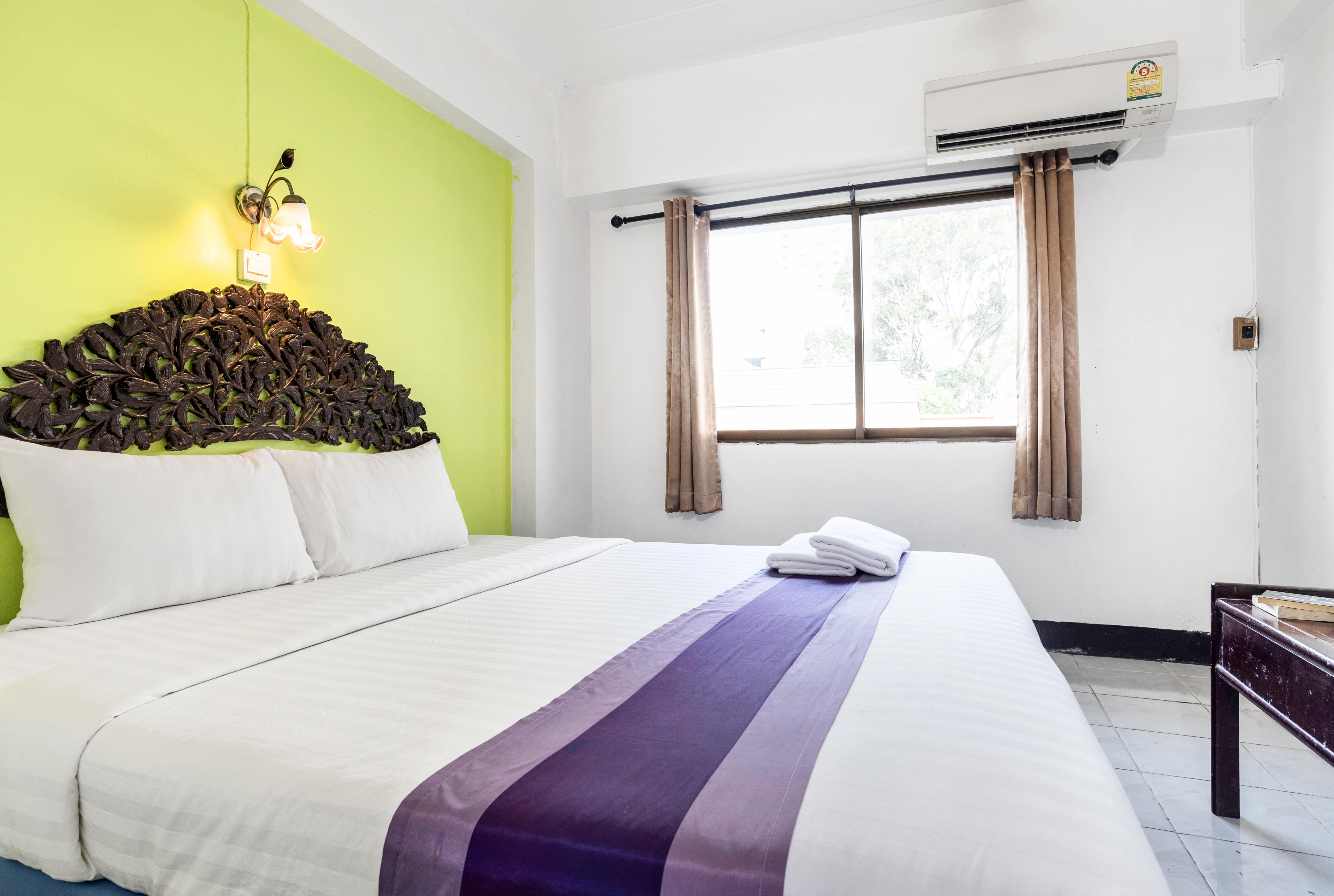 Hotel Sawasdee Sea View à Pattaya Extérieur photo